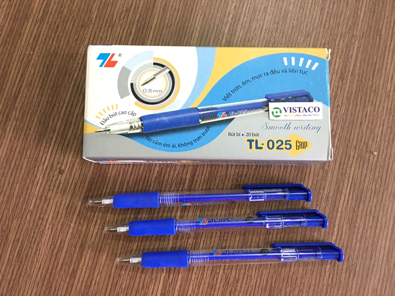 Bút bi TL025 Grip xanh Thiên Long
